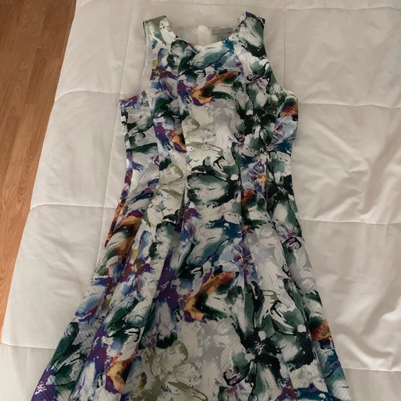 FLOR PRINT DRESS - Picture 1 of 3